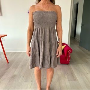 ❤️ Speed Control Taupe Neutral Strapless Ruffle Dress